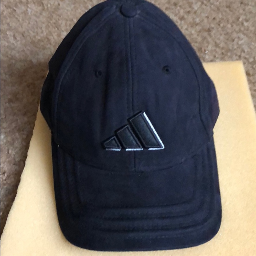 Original adidas Cap.